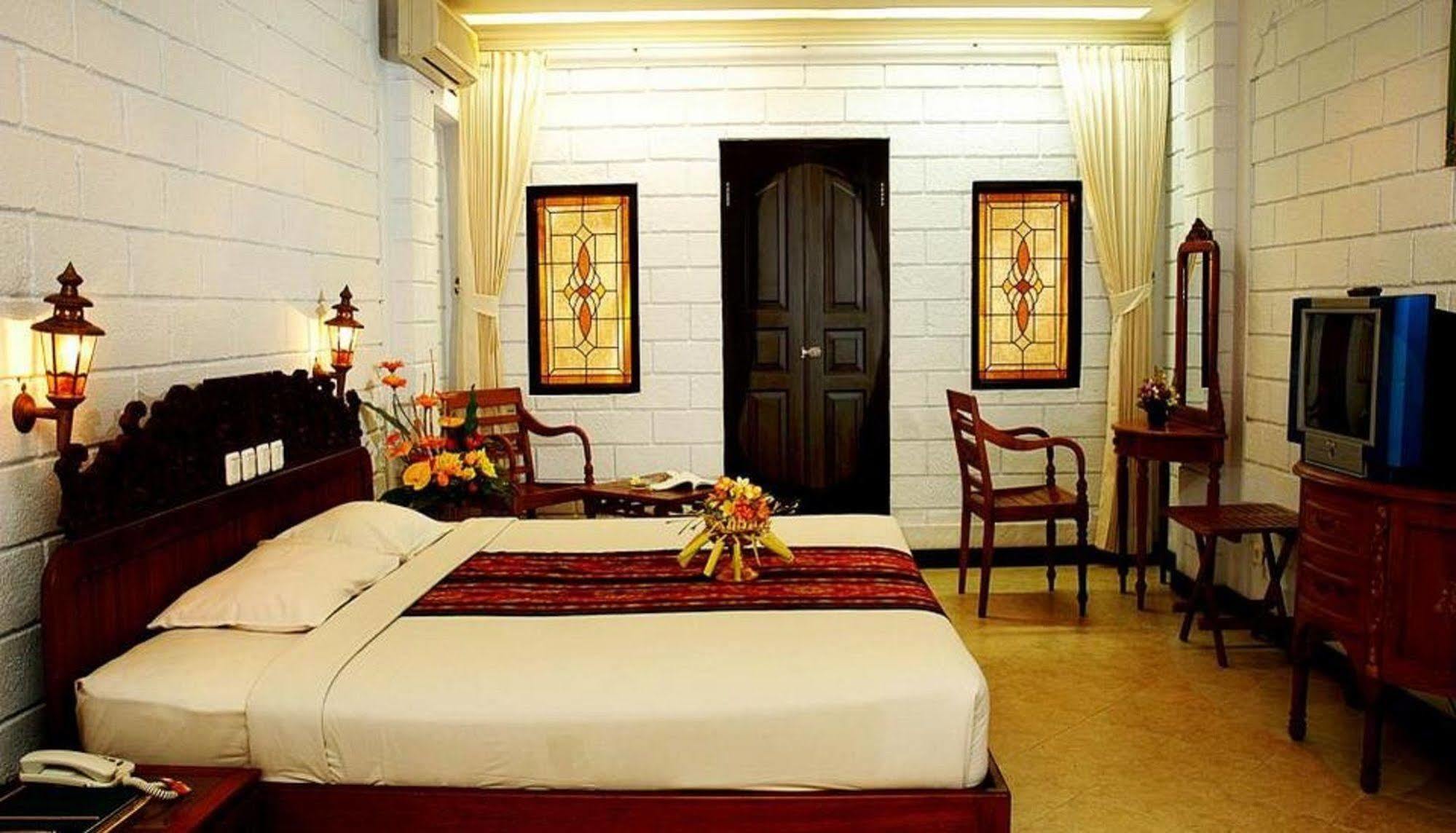 Vilarisi Hotel Legian Dış mekan fotoğraf