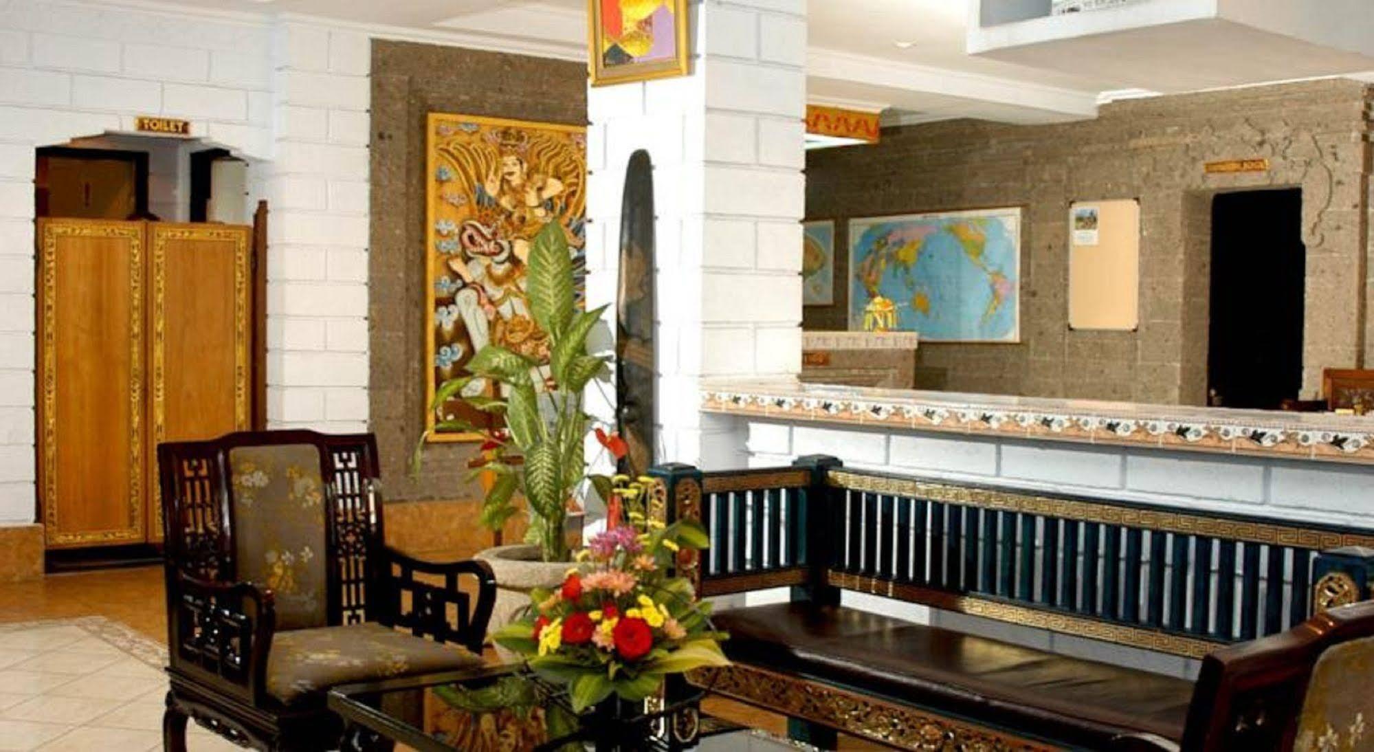 Vilarisi Hotel Legian Dış mekan fotoğraf