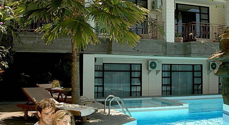 Vilarisi Hotel Legian Dış mekan fotoğraf